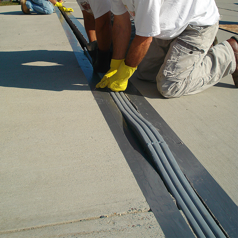 Joining-lengths-of-DSM-System-in-parking-deck-expansion-Joint-EMSEAL